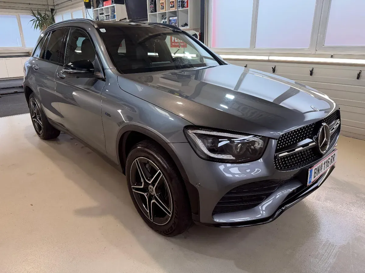 Mercedes-Benz Glc-Class 2021 photo 2