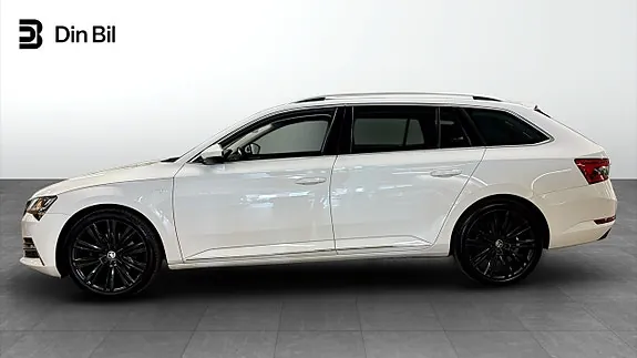 Skoda Superb 2020 photo 2