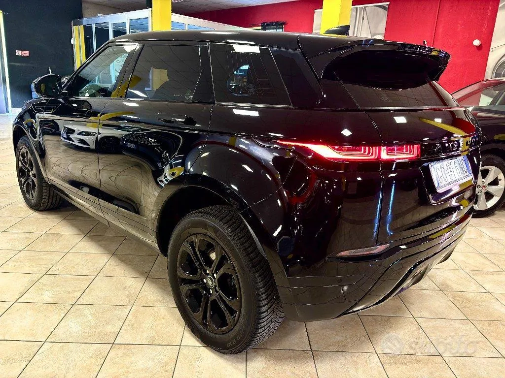 Land Rover Range Rover Evoque 2020 photo 4