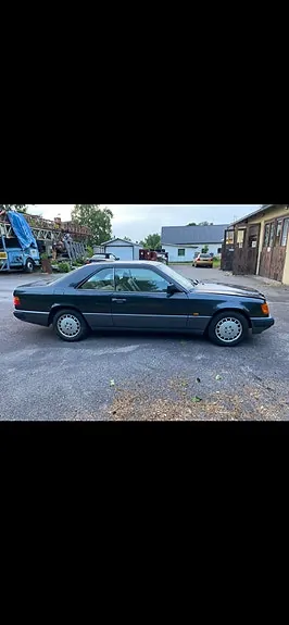 Mercedes-Benz 300 Ce 1989 photo 2