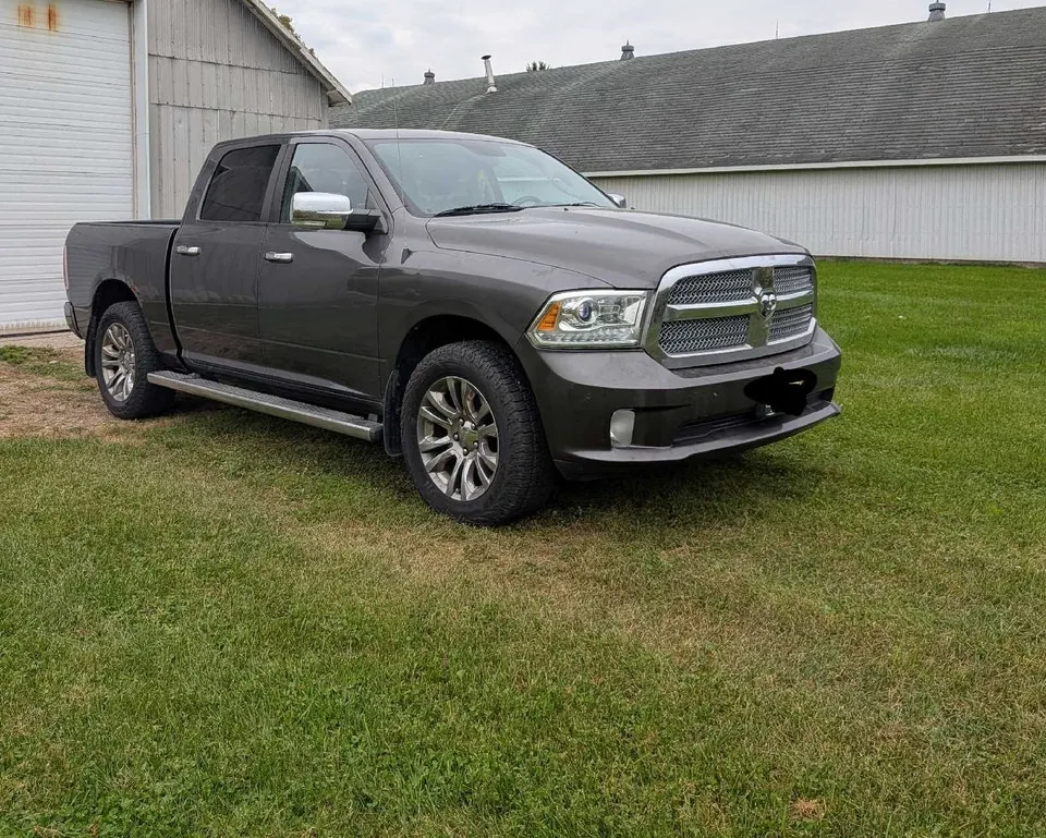 Dodge Ram 1500 2014 photo 2
