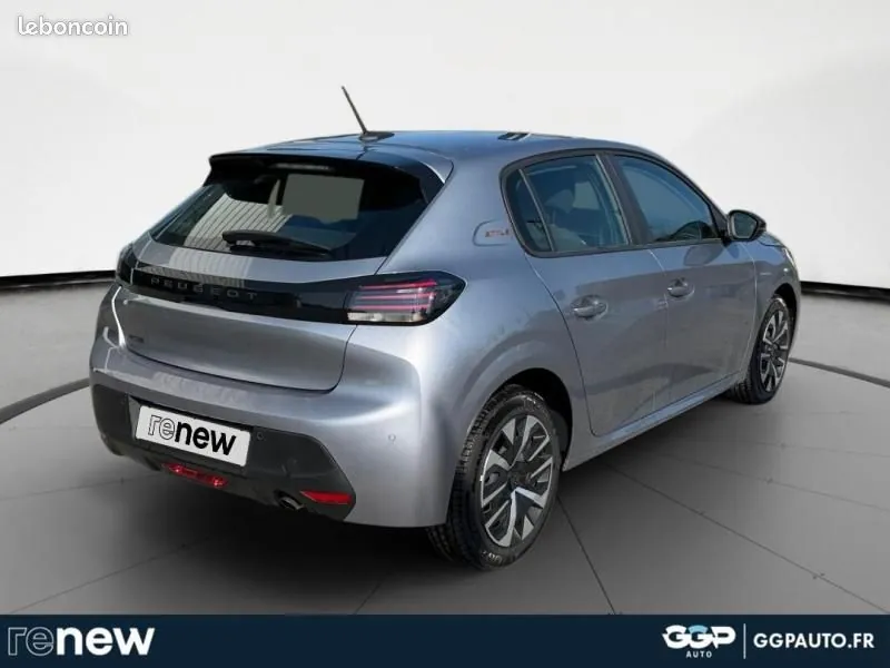 Peugeot 208 2025 photo 5