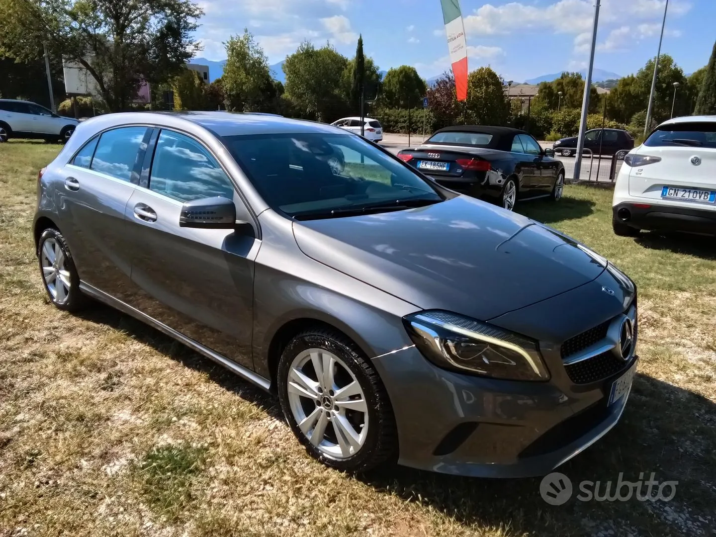 Mercedes-Benz A180 2017 photo 2