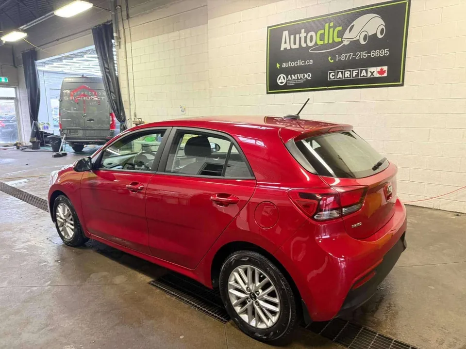 Kia Rio 5-Door 2021 photo 3