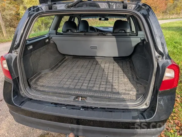 Volvo V70 2009 photo 5