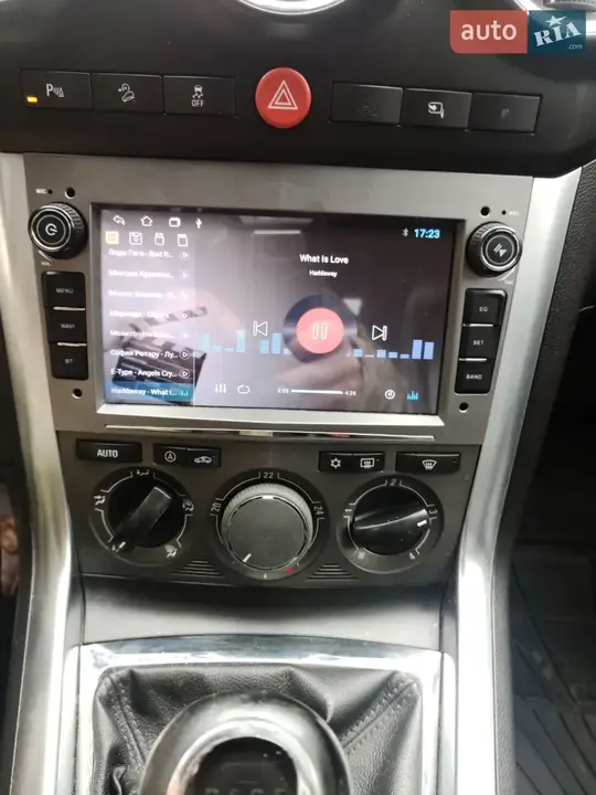 Opel Antara 2011 photo 3