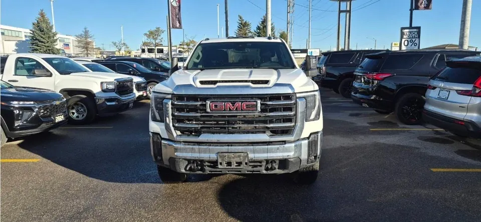 GMC Sierra 2500Hd 2024 photo 2
