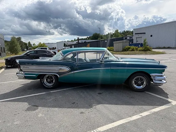 Buick Century 1958 photo 4