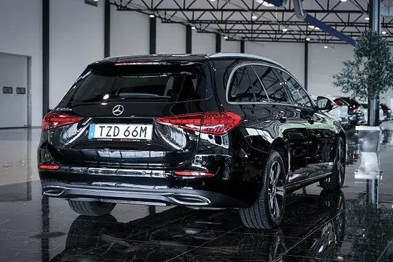 Mercedes-Benz C300 2022 photo 5