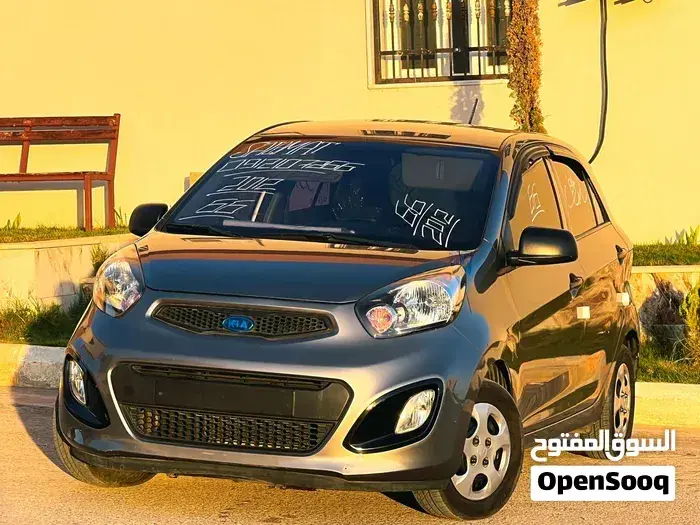 Kia Morning 2012 photo 2