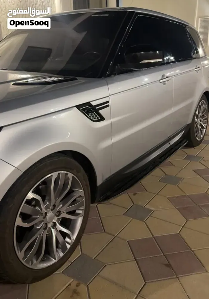 Land Rover Range Rover Sport 2016 photo 2