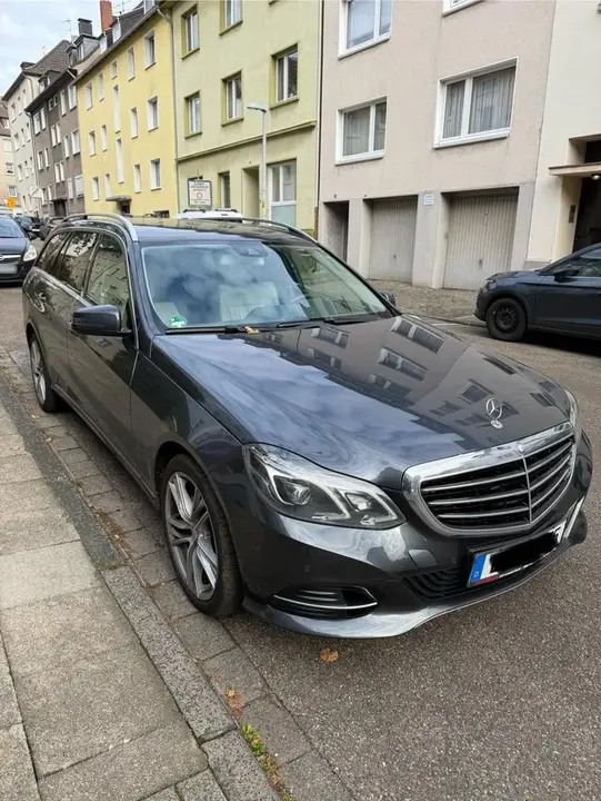 Mercedes-Benz E220 Cdi