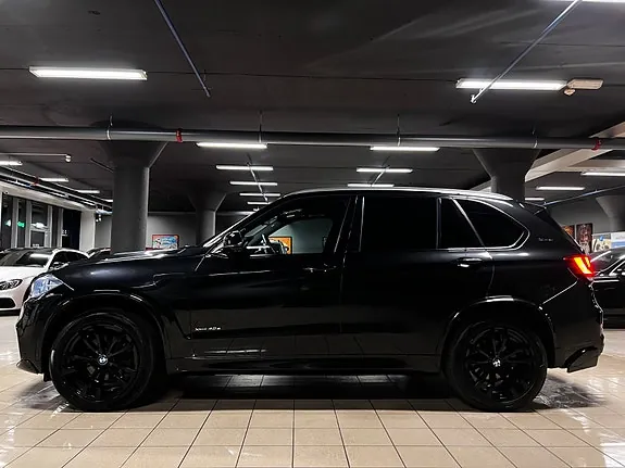 BMW X5 2018 photo 2