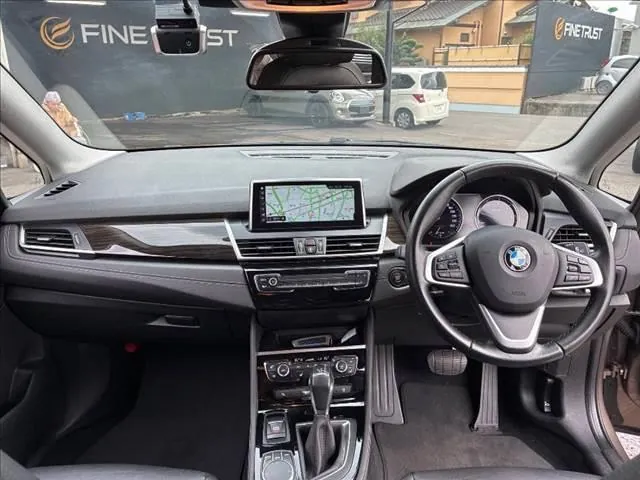 BMW 2 Series Active Tourer 2019 photo 3