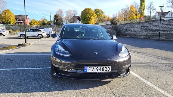 Tesla Model 3 2019 photo 4