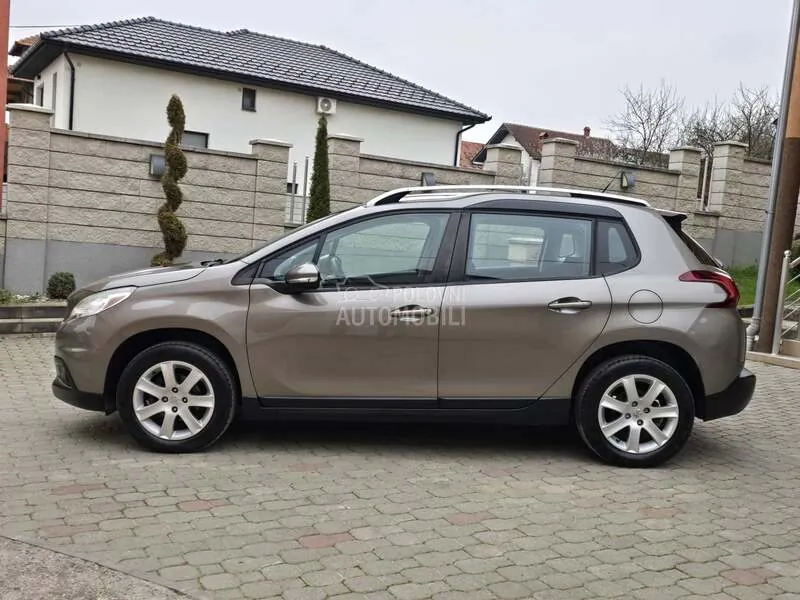 Peugeot 2008 2018 photo 4