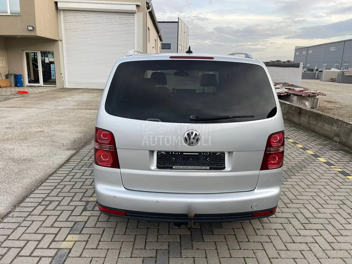 Volkswagen Touran 2007 photo 5
