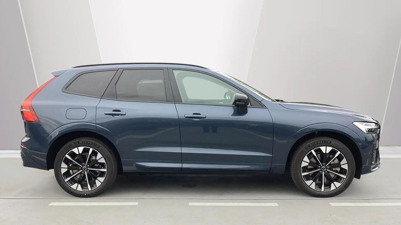 Volvo Xc60 2026 photo 3