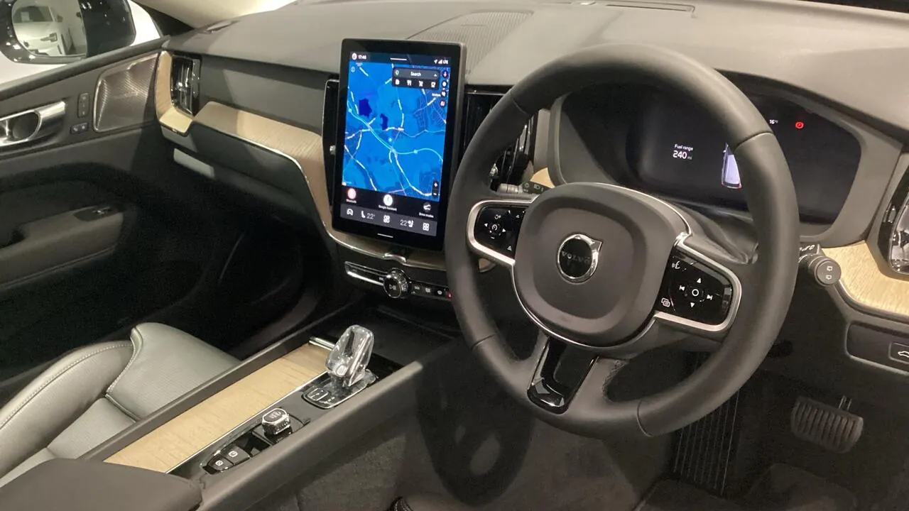 Volvo Xc60 2026 photo 4