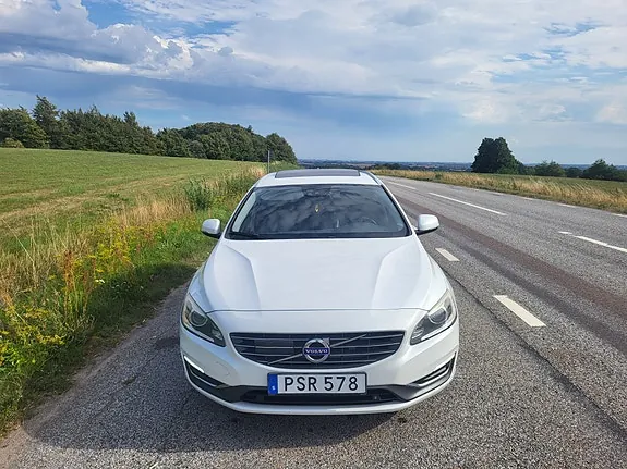 Volvo V60 2014 photo 5