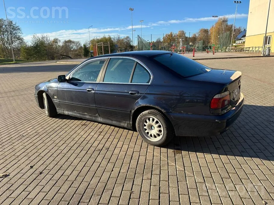BMW 525 2000 photo 2