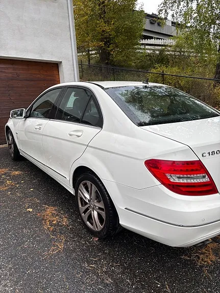 Mercedes-Benz C180 D 2012 photo 3
