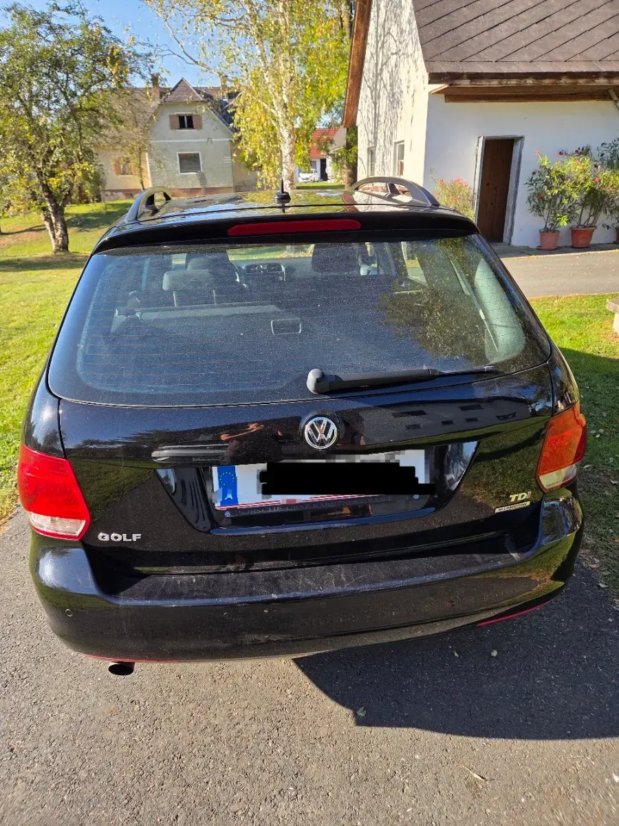 Volkswagen Golf 2011 photo 3