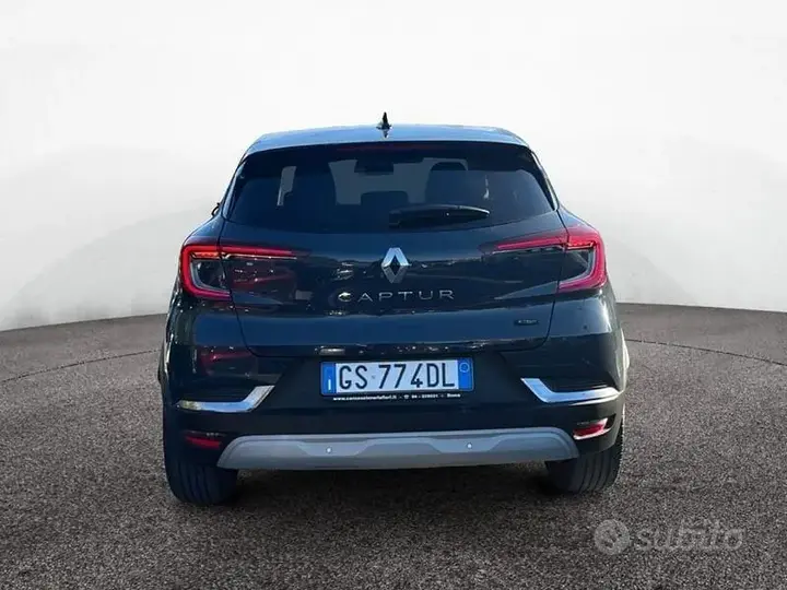 Renault Captur 2023 photo 5