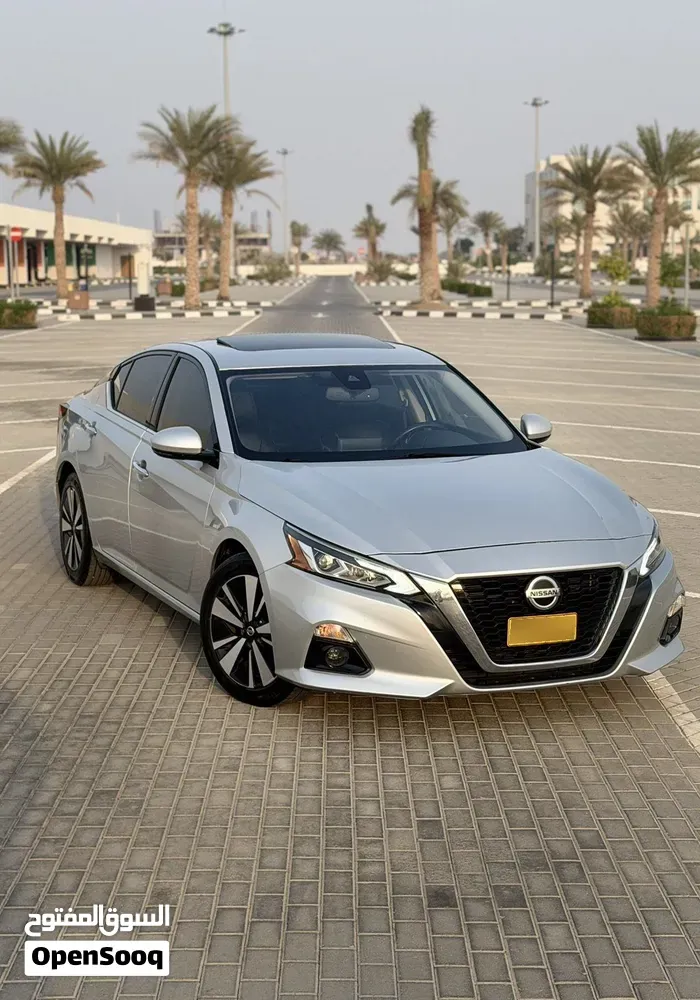 Nissan Altima