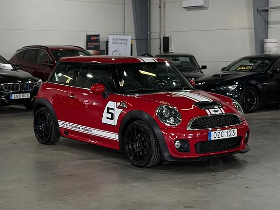 Mini John Cooper Works 2013 photo 3