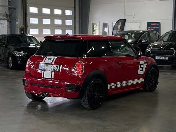 Mini John Cooper Works 2013 photo 5