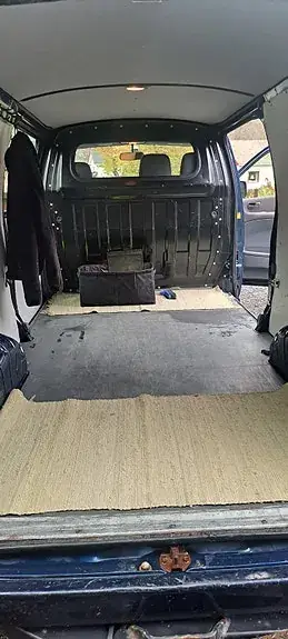 Toyota Hiace 2009 photo 5