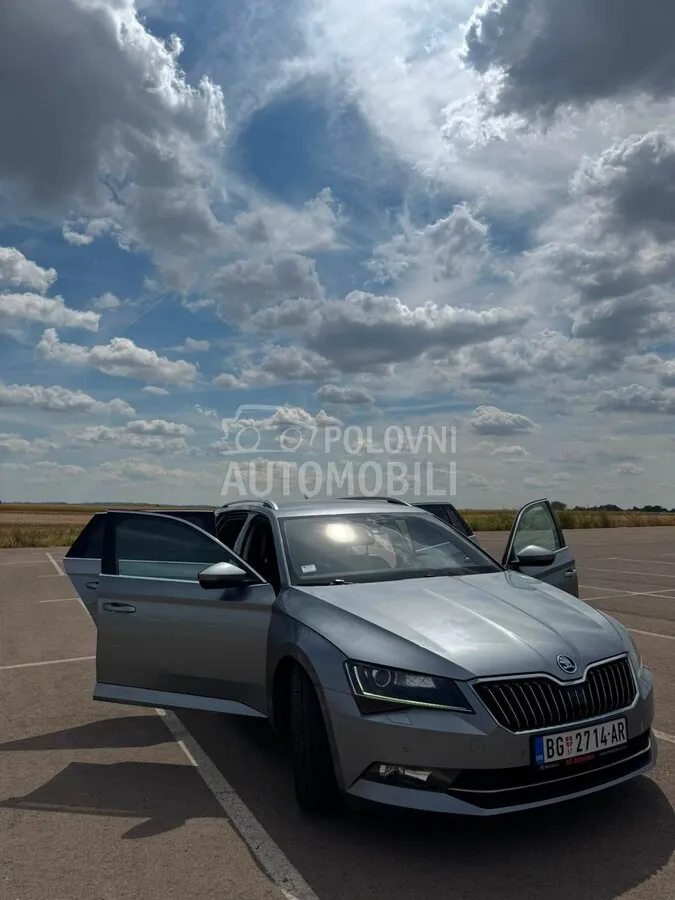 Skoda Superb 2016 photo 5