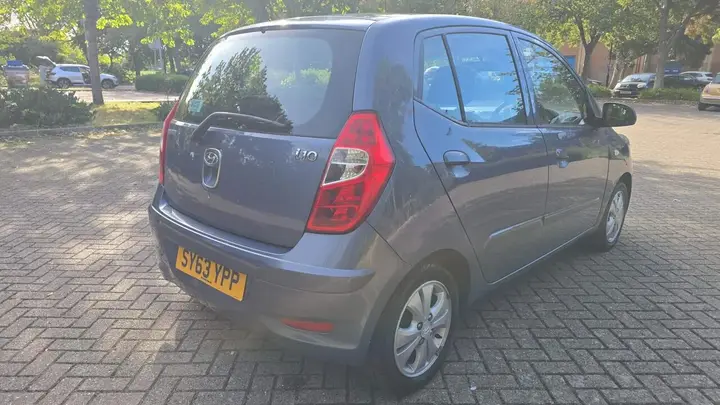 Hyundai I10 2013 photo 3