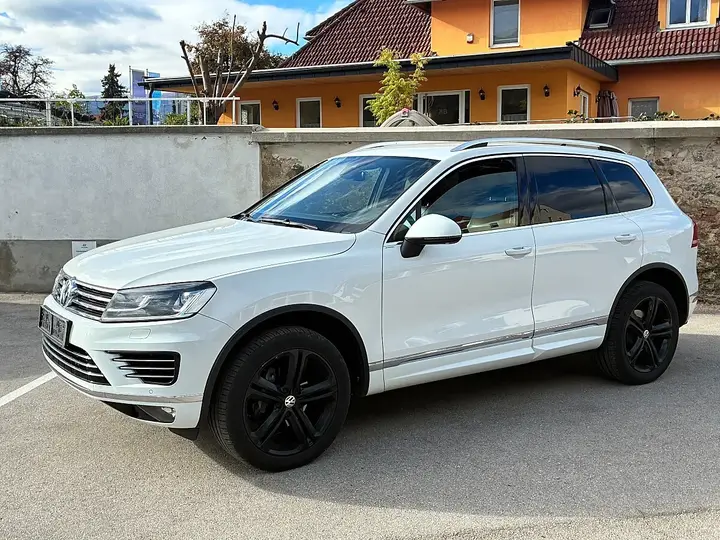 Volkswagen Touareg 2017 photo 3