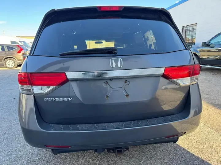 Honda Odyssey 2017 photo 4
