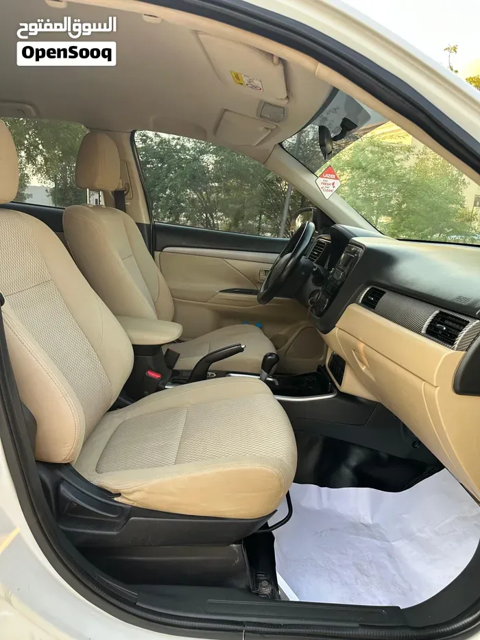 Mitsubishi Outlander 2017 photo 4