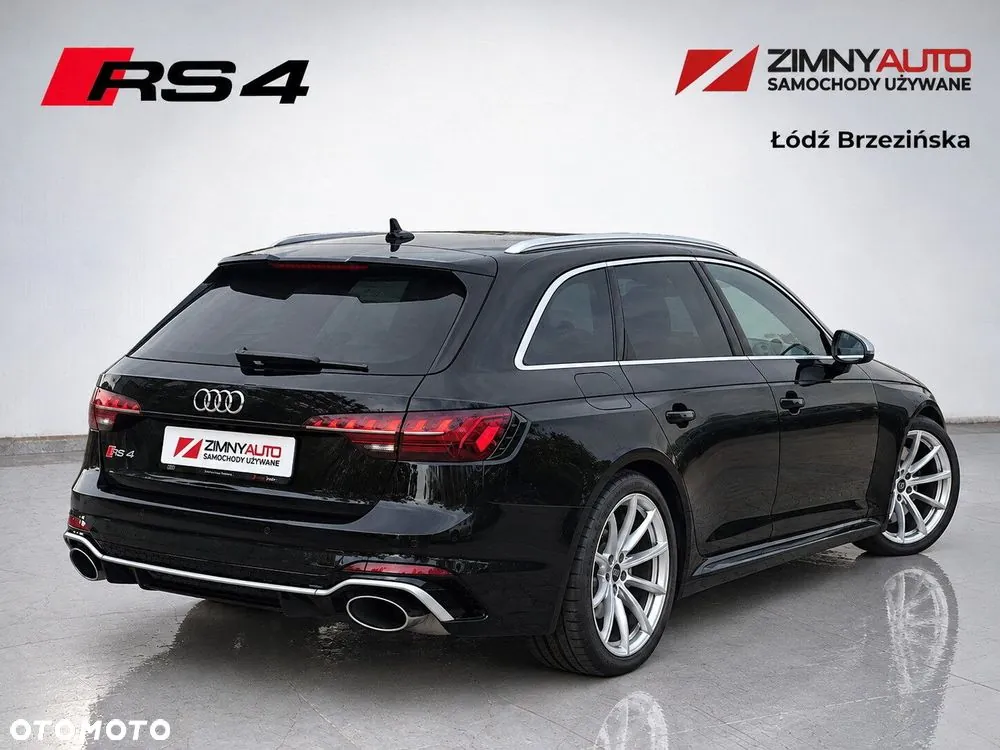 Audi Rs4 Avant 2023 photo 2