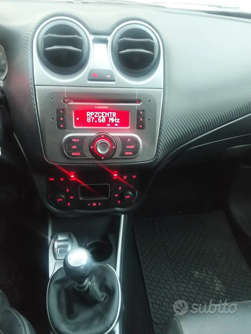 Alfa Romeo Mito 2010 photo 2