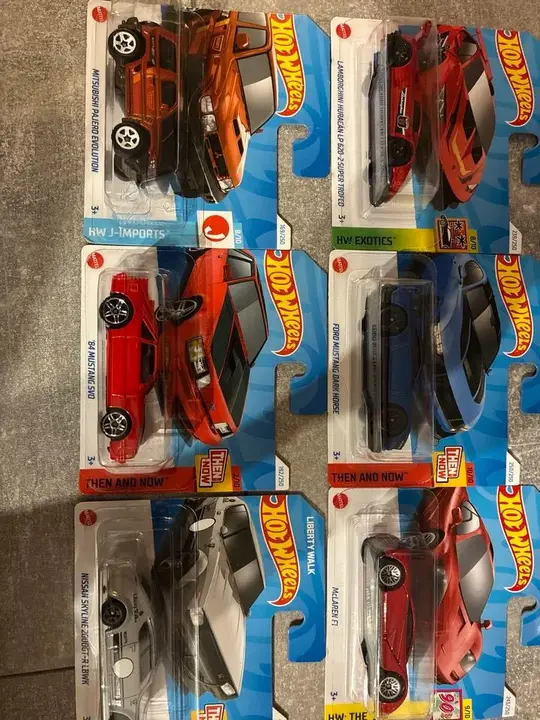 Hot Wheels Autos + Rig Storm Th