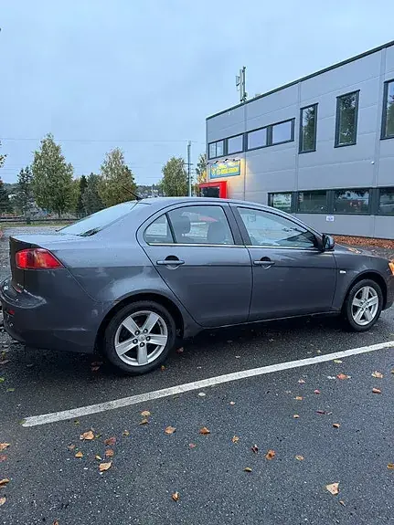 Mitsubishi Lancer 2008 photo 4