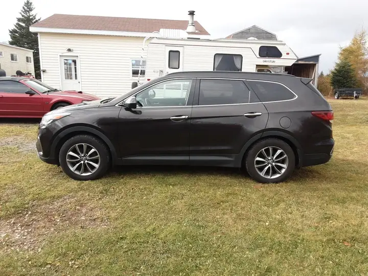 Hyundai Santa Fe 2019 photo 5