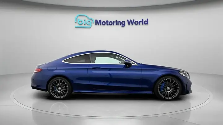 Mercedes-Benz C-Class 2020 photo 5