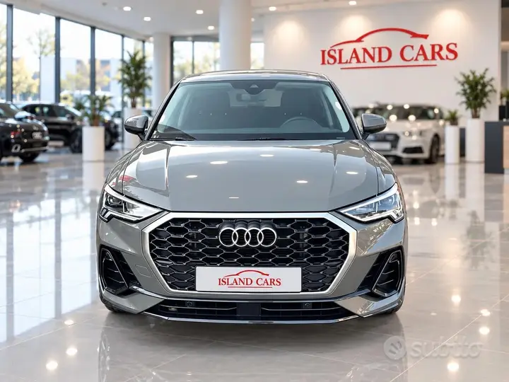 Audi Q3 2022 photo 2