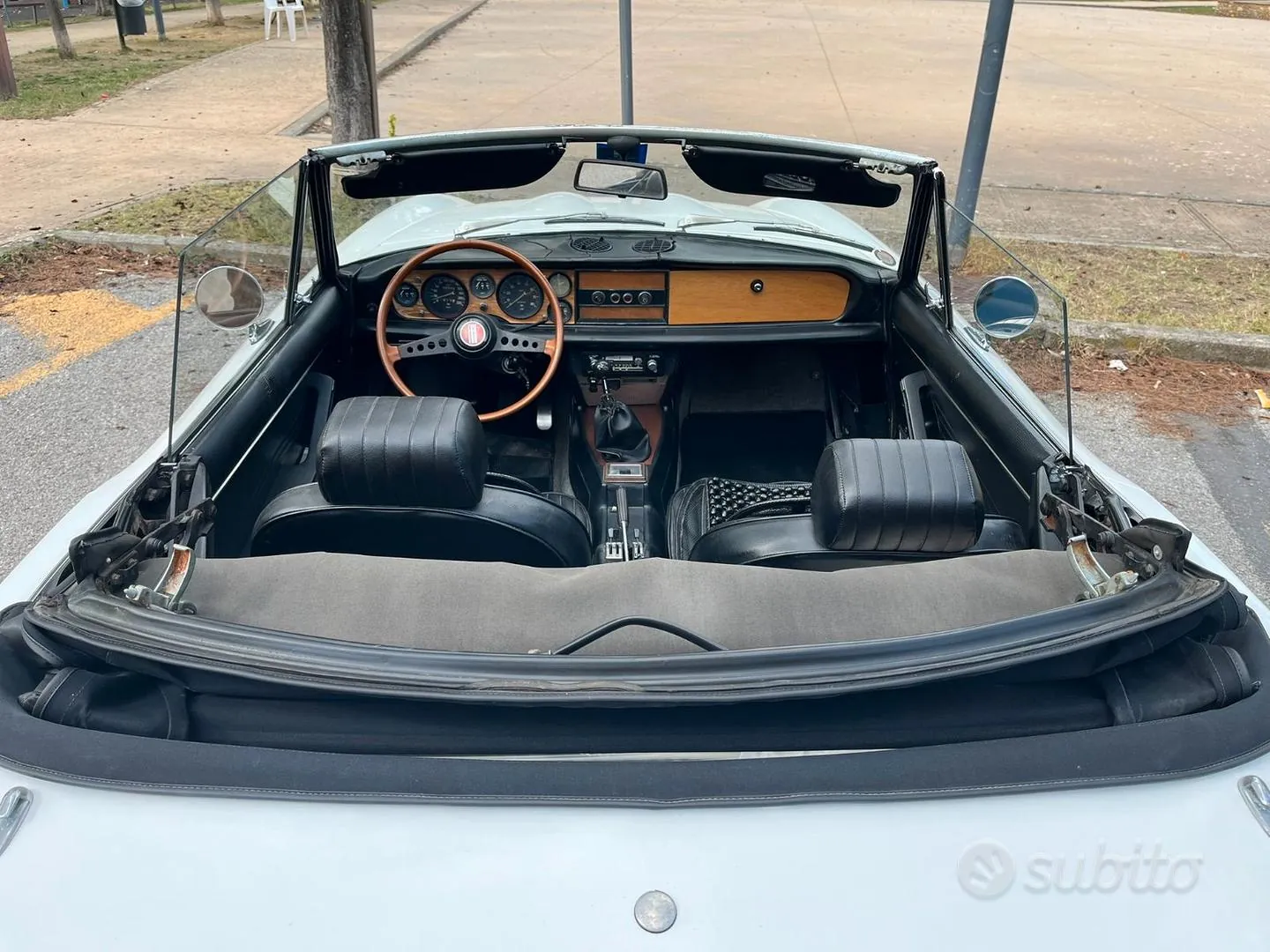 Fiat 124 Spider 1974 photo 5