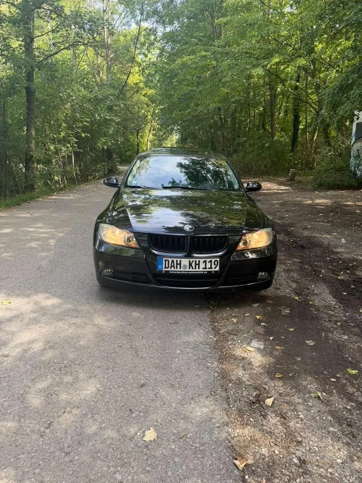 BMW 320I