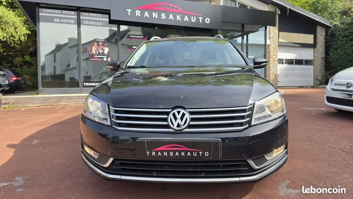 Volkswagen Passat 2013 photo 2