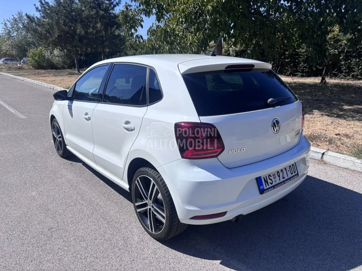 Volkswagen Polo 2014 photo 5