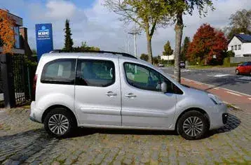 Peugeot Partner Tepee 2015 photo 3