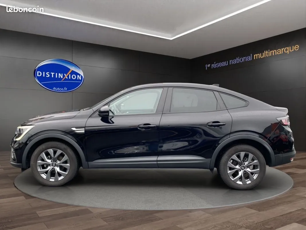 Renault Arkana 2024 photo 2